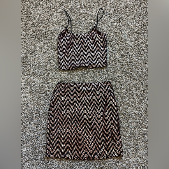 Just Polly NY Black Metallic Mini Skirt & Crop Top‎ 2 Pc Set Size Medium - Picture 1 of 7